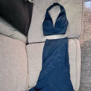 Two piece beautiful gown set size 00